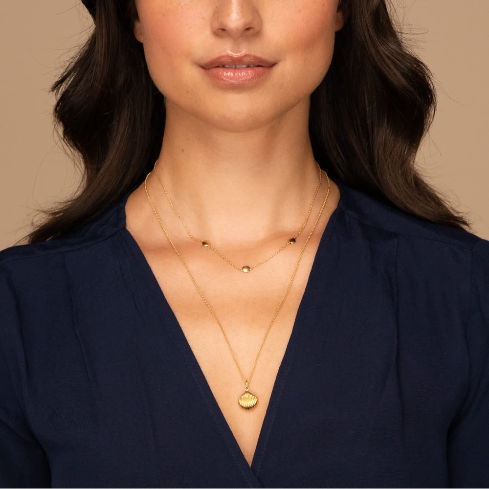 Mejuri Trio Dot Necklace